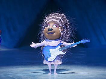 Stachelschwein Ash und ihre Freunde haben in "Sing" (2016) schon gezeigt, was sie musikalisch drauf haben. Im Sequel "Sing - Die Show deines Lebens" (Bild) träumen sie nun vom größten Konzert-Spektakel aller Zeiten.