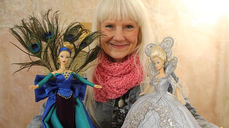 Am Ende des Tages wartete auf Bettina Dorfmann noch ein Geschenk in doppelter Ausf&uuml;hrung: zwei wunderbare Barbies, die ihr von einer Besucherin vermacht wurden. Markus H&auml;ggberg