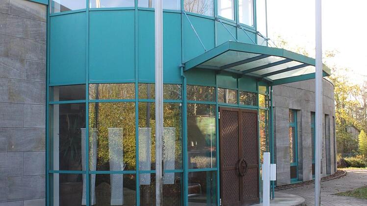 Das IZL in Lichtenfels nahe dem Bgm.-Dr.-Hauptmann-Ring fällt durch seine Architektur ins Auge. R. Popp