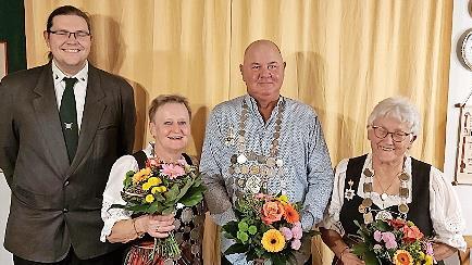 Schützenmeister Christian Behr, Silvia Wagner, Michael Hähn und Käthe Zimmermann (v. l.).