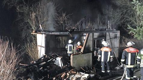 Auch ein Schuppen, der zum Kulmbacher Einzel Wehrhaus gehört, brannte am Osterwochenende komplett nieder. Foto: News 5