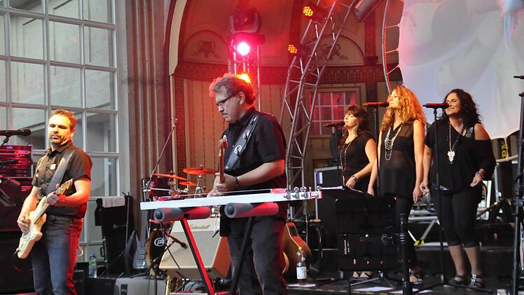 Summertime-Wochenende im Kurgarten in Bad Kissingen 2015. Foto: Peter KlopfSummertime-Wochenende im Kurgarten in Bad Kissingen 2015. Foto: Peter Klopf