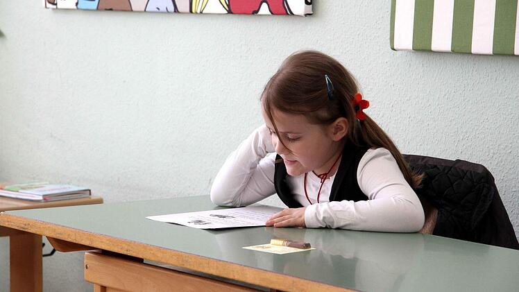 Natalie Abt, Grundschule Baiersdorf beim Lesen eines unbekannten Textes