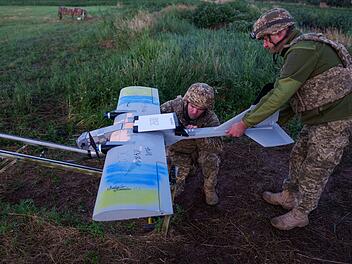Ukraine-Krieg - Drohneneinsatz der ukrainische K-2-Brigade