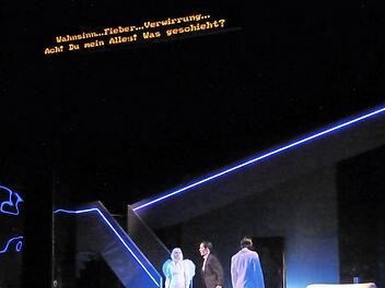 Den Mythos von Orpheus und Eurydike in Christoph Willibald Gucks gleichnamiger Oper hatte die Kammeroper Prag ganz in unsere heutige Welt verlegt. Foto: Gerhild Ahnert