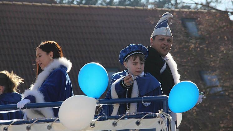 Faschingsumzug in Oberlangenstadt. Foto: Veronika Schadeck
