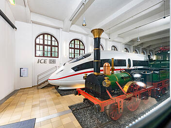 Vom Adler bis zum ICE: Die Geschichte der Eisenbahn im DB-Museum in Nürnberg.