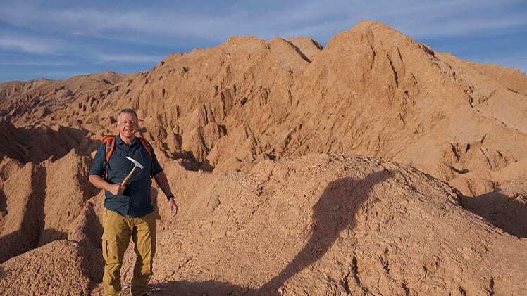 Geologe Colin Devey begibt sich in der Doku "Terra X: Expedition Anden - Gebirge in Bewegung" auf eine spannende Expedition entlang der Anden.