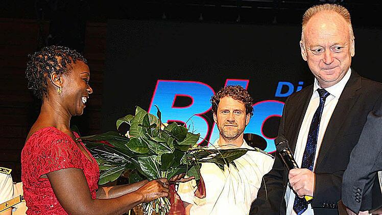 Die Bigband der Bundeswehr in der Münnerstädter Mehrzweckhalle. Foto: Dieter Britz
