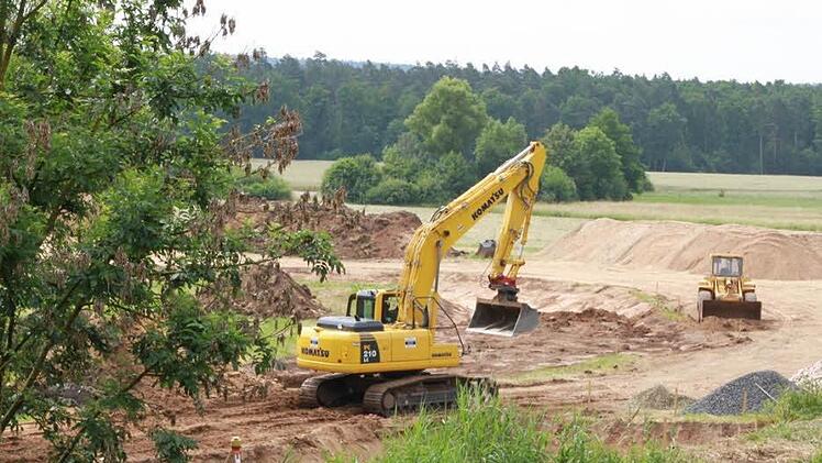 Bauarbeiten an der Aisch  Fotos: Erlwein