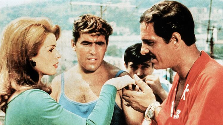 In der Cinecitt&agrave; drehte Senta Berger die Gaunerkom&ouml;die "Unser Boss ist eine Dame". Nino Manfredi (rechts) und Mario Adorf hatten die Ganovenparts.