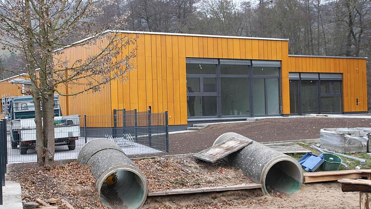 Der Neubau der evangelischen Kindertagesstätte "Regenbogenhaus" kann demnächst bezogen werden.  Foto: Anette Rinneck-Melber
