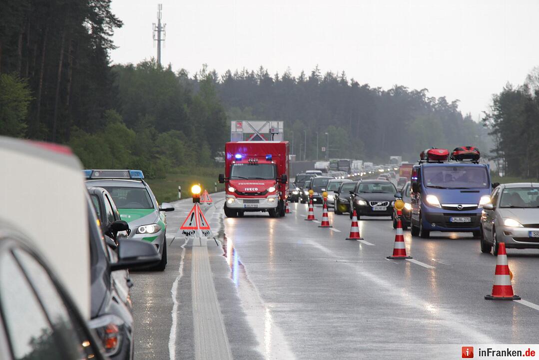 Zwei Unfälle mit sechs beteiligten Autos auf der A3