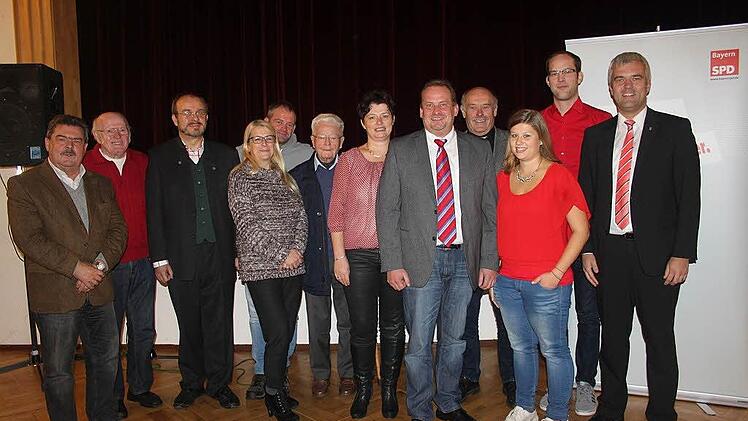 Gruppenbild nach der Nominierung von Peter Grüdl Foto: Veronika Schadeck