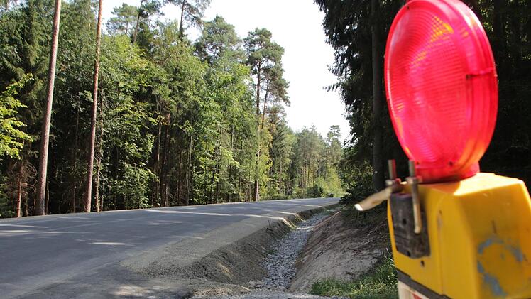 Seit Juni wird an der BA50 zwischen Buchfeld und Elsendorf gearbeitet.  Foto: Christian Bauriedel