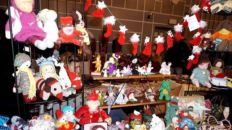 Impressionen vom Hobby- und Künstlermarkt     Foto: Richard Sänger