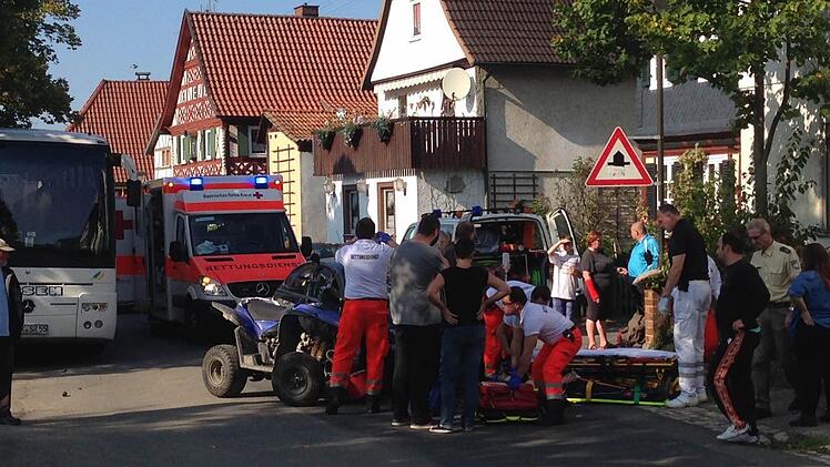 Unfall in Horsdorf Foto: Falk Zimmermann