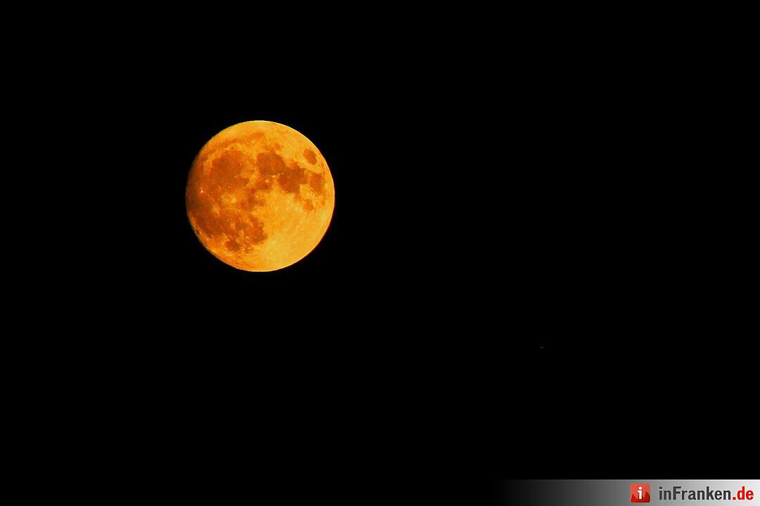 Supermond: Die besten Bilder aus Franken und der Welt