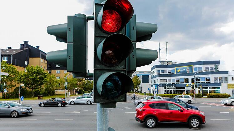 Gerade an der Kreuzung Berliner Ring/Starkenfeldstraße kommt es häufiger zu Unfällen als an anderen Kreuzungen des Rings. Foto: Matthias Hoch