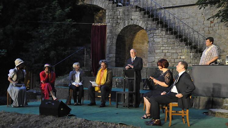 Vielseitig war das Rahmenprogramm zum 30-jährigen Bühnenjubiläum von "spectaculum". Foto: Peter Klopf