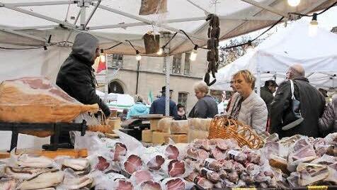 Italienische Spezialiäten verführten am Albertsplatz.