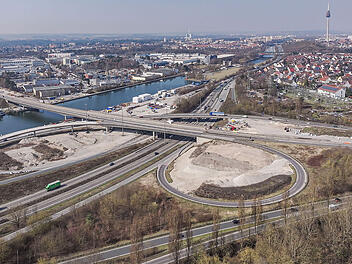 Frankenschnellweg: Br&uuml;ckenpr&uuml;fung am Kreuz N&uuml;rnberg-Hafen f&uuml;hrt zu Sperrungen