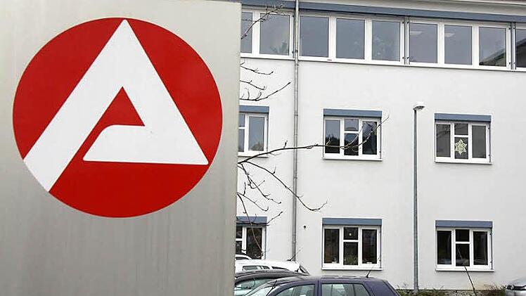 Die Kissinger Außenstelle der Agentur für Arbeit registriert zwar noch geringfügig steigende Arbeitslosenzahlen. Aber nach Aussagen der Arbeitsmarktexperten kündigt sich eine Trendwende an. Foto: Edgar Bartl