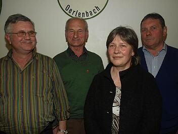 Ehrungen bei der Siedlervereinigung: Unser Bild zeigt den Vorsitzender Heinrich Weingärtner (von links), der Richard Jodl sowie Klara Geßler und Eberhard Brändlein auszeichnete. Fotos: Stefan Geiger
