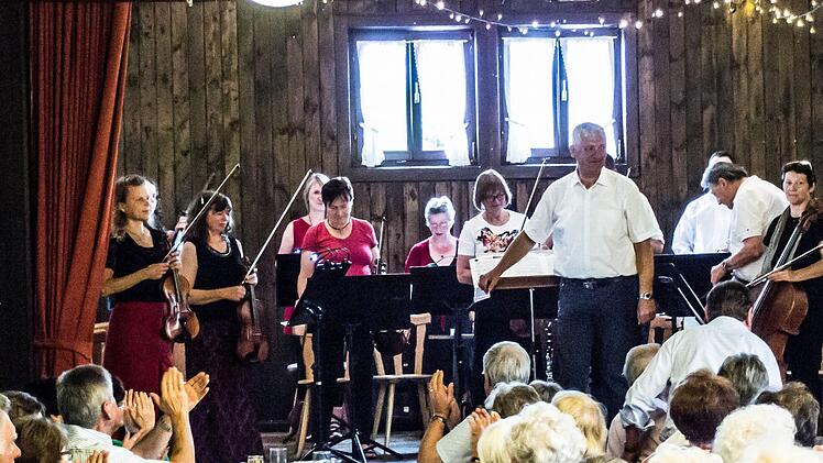 Impressionen von der Kaffeehausmusik mit dem Musikzierkreis Neustadt in MeilschnitzFoto: Jochen Berger