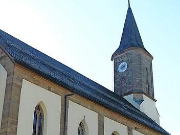 Die Pfarrkirche St. Bartholomäus in Wartenfels Foto: Klaus-Peter Wulf