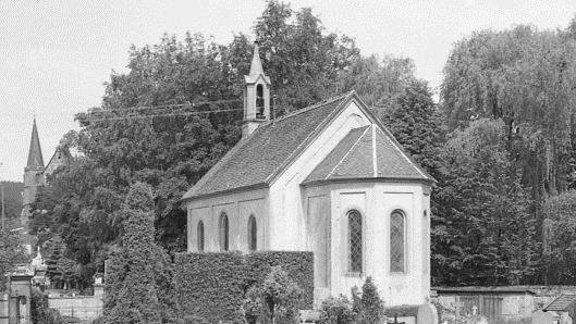 Die Kapelle, die 1967 abgerissen wurde. Stadtarchiv/Gerhard Fuhrmann
