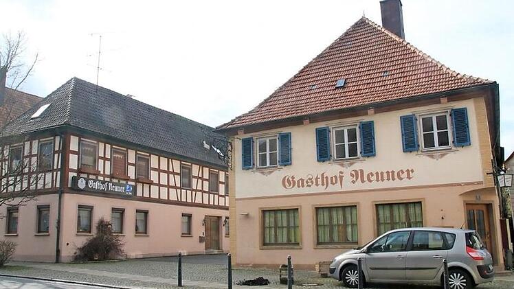 Die Gemeinde Ebensfeld kaufte das Areal des ehemaligen Brauereigasthofs Neuner, um es von Grund auf umzugestalten.