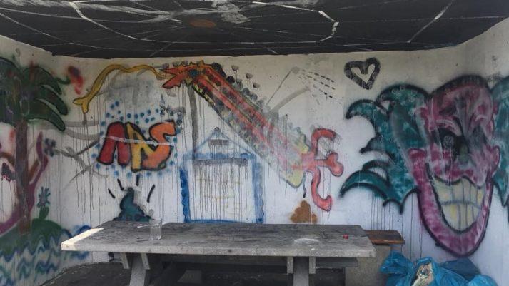 Was die einen mit viel Einsatz verschönern, machen andere wieder kaputt. Der Stadtsteinacher Skaterplatz wird künftig videoüberwacht.Archiv/Klaus Klaschka