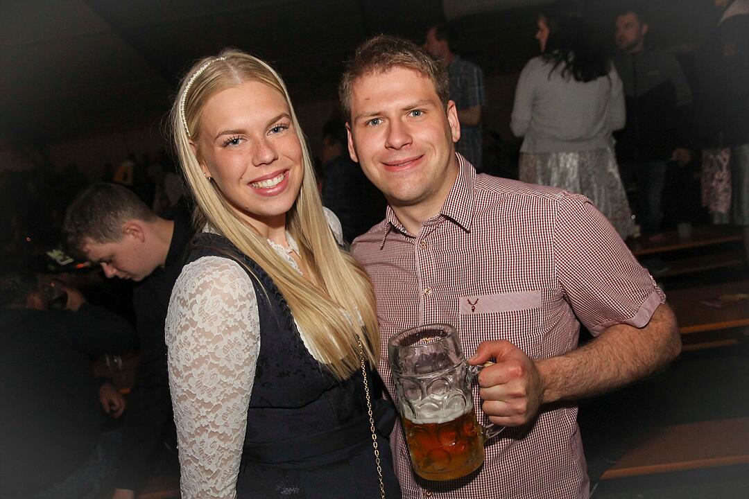 Party mit den DORFROCKERN Party mit den DORFROCKERN