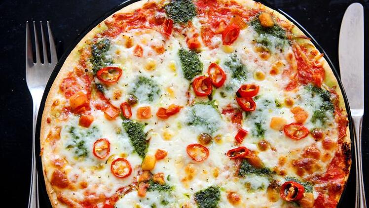 Regelmäßig Tiefkühlpizza essen: Studie zeigt erschreckende Folgen