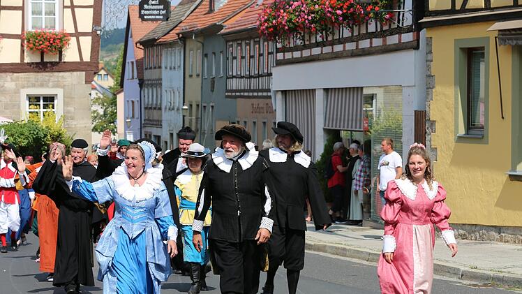 Umzug durch die Stadt.  Thomas Malz