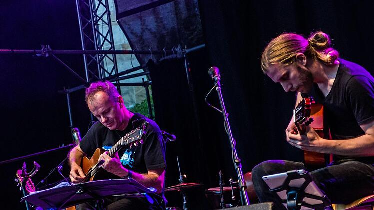 Impressionen vom Auftakt des Tambacher Sommers mit Willy AstorFoto: Jochen Berger