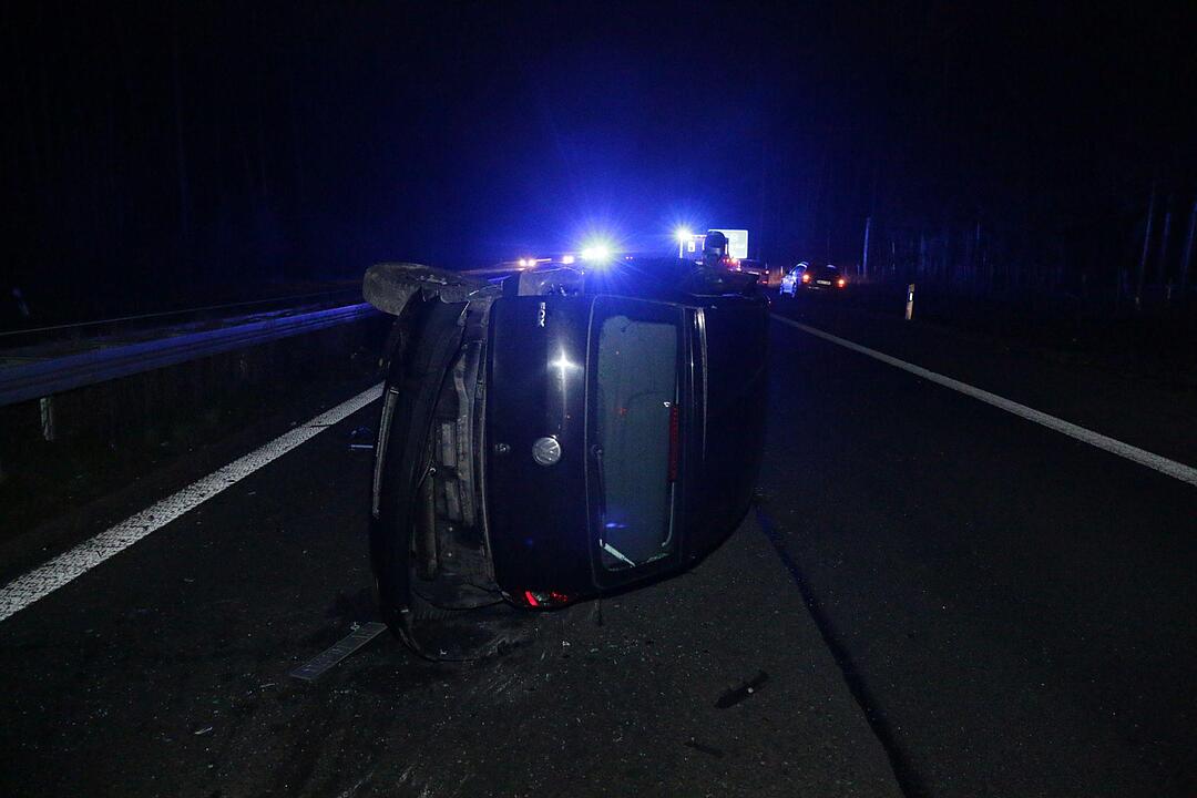 Zwei Unfälle auf A73 mit sechs Verletzten