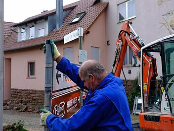 Auf der Baustelle "Hinter der Mauer", die wegen der Straßensanierung besteht, werden auch neue Gasleitungen verlegt.  Foto: Gerd Schaar