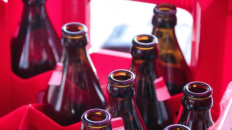 Diebstahl in bayerischen Brauerei: Mitarbeiter entwendeten offenbar 7200 Kästen Bier