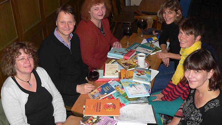 Der Oktober-Stammtisch der "Gruppe 7": Sie trifft sich an jedem Siebten im Monat um sieben Uhr. Foto: privat