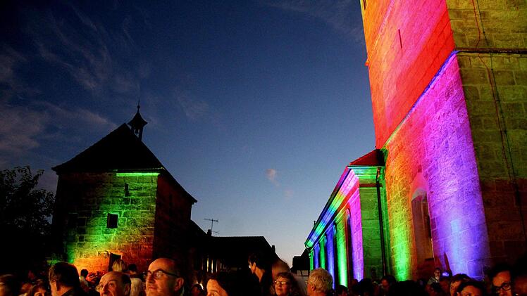 Impressionen vom Chorfestival     Foto: Richard Sänger