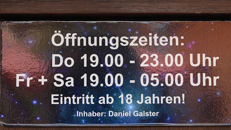 An diesen Öffnungszeiten stören sich die Anwohner. Foto: Andreas Dorsch