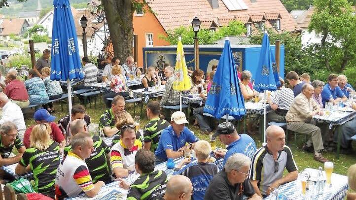 Am Sonntag, 24. Juli, heißt es in Maineck wieder: "Der Berg ruft!" Beim Bergfest des Radfahrervereins Viktoria Maineck können Besucher aus Nah und Fern bei Blasmusik, Durstlöschern und Gaumenfreuden ihre Seele baumeln lassen. Foto: Stephan Stöckel