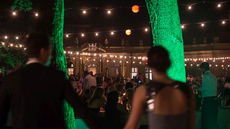 Erlangen: FAU l&auml;dt am Samstag zu Schlossgartenfest ein - Einlass und Programm