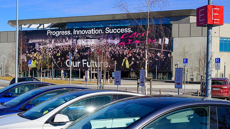 US-Elektroautobauer Tesla in Gr&uuml;nheide