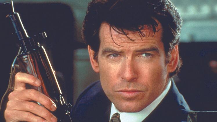 Wer verkörperte 007 bislang am besten? Pierce Brosnan feierte mit "Goldeneye" (Donnerstag, 13. November, 20.15 Uhr, VOX) seine Premiere als James Bond.