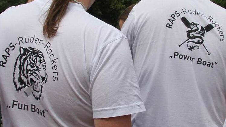 Die Raps-Ruderer gingen gleich mit zwei Booten an den Start, doch beide Mannschaften hatten Pech. Foto: Sonja Adam