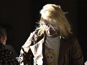 H&ouml;chststrafe im Prozess um get&ouml;tete Zw&ouml;lfj&auml;hrige in Paris