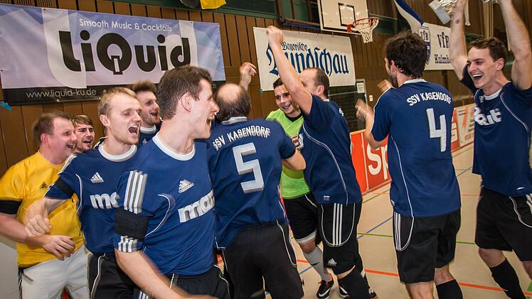 Jubel beim SSV Kasendorf über den vierten Stadtmeistertitel. Foto: Alexander Muck